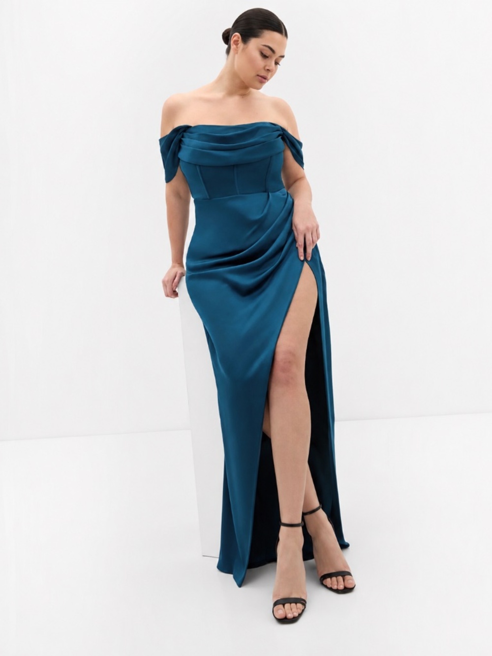 City Chic Forbidden Love Poseidon Blue Off-Shoulder Formal Maxi Gown 20 - Picture 4 of 13